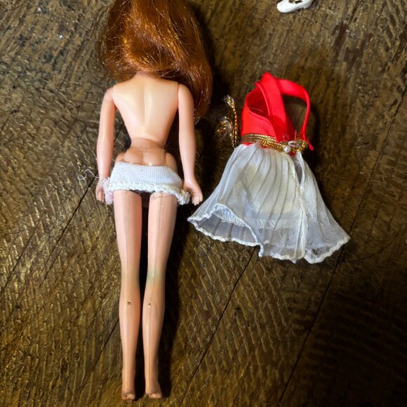 Topper Dawn doll Glori curly side part hair w/clothes 4803 - Picture 3 of 3